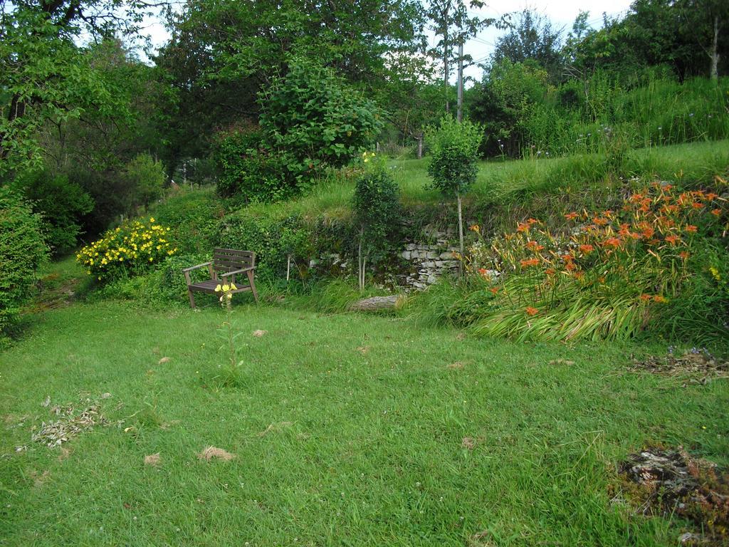 La Maison Imparfaite Fourbanne Luaran gambar